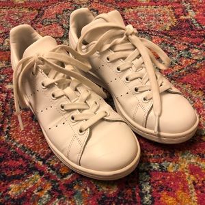 Adidas Stan Smith White SZ men’s 4 women’s 6
